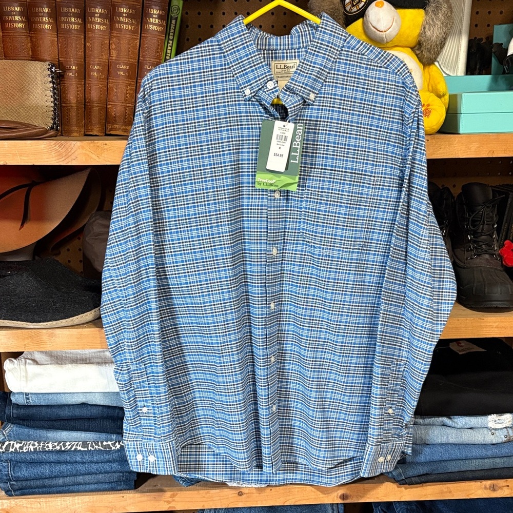 L.L. Bean Men's Blue Checkered Casual Shirt